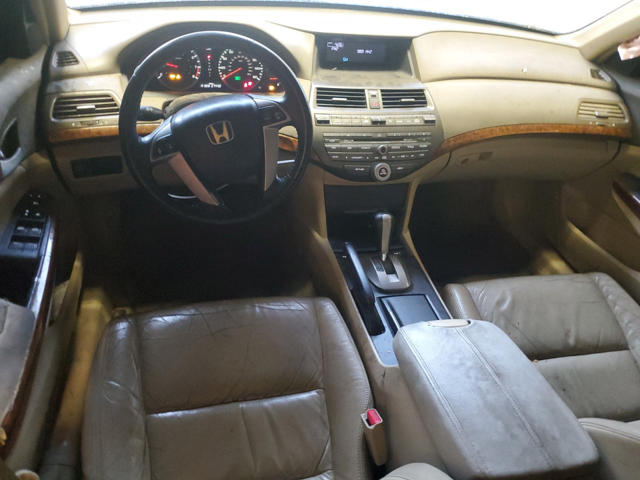 2009 Honda Accord - Image 8