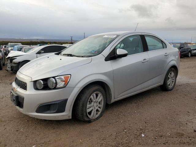Седаны CHEVROLET SONIC 2016 Серебристый