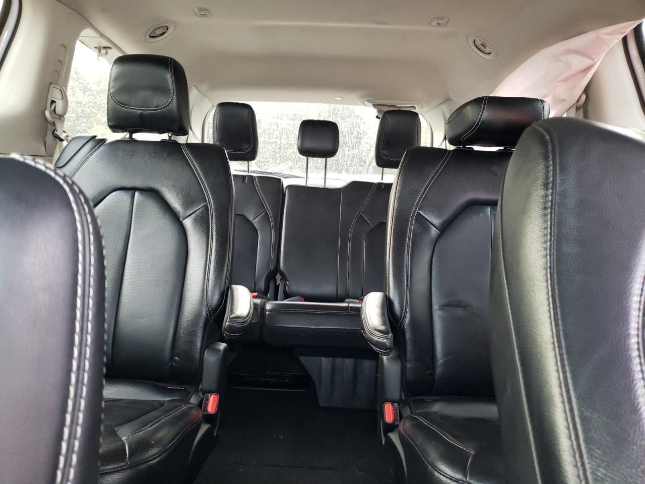 2022 Chrysler Pacifica - Image 10