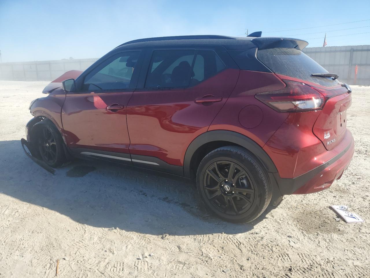 2021 Nissan Kicks - Image 2