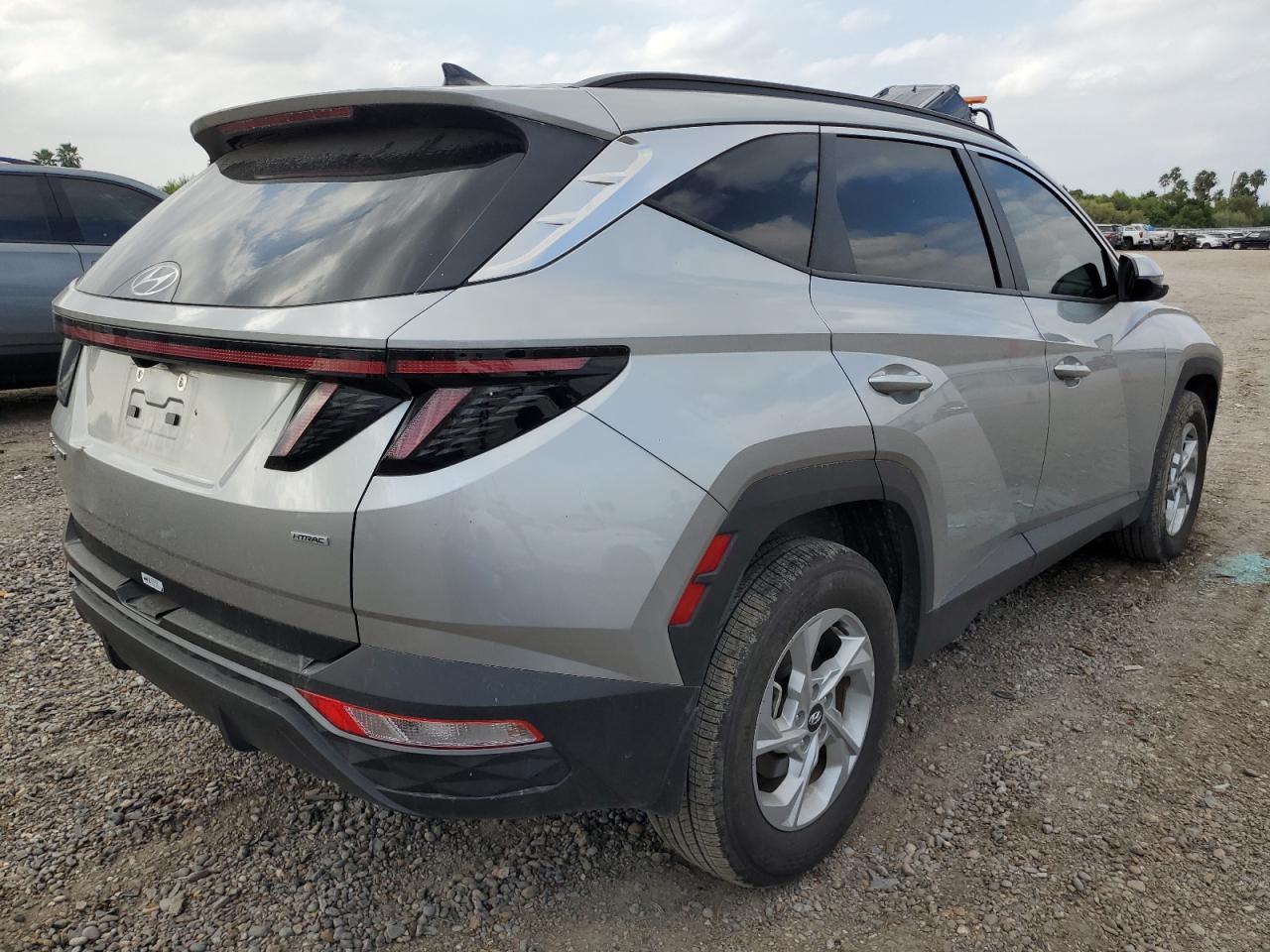 2023 Hyundai Tucson - Image 3
