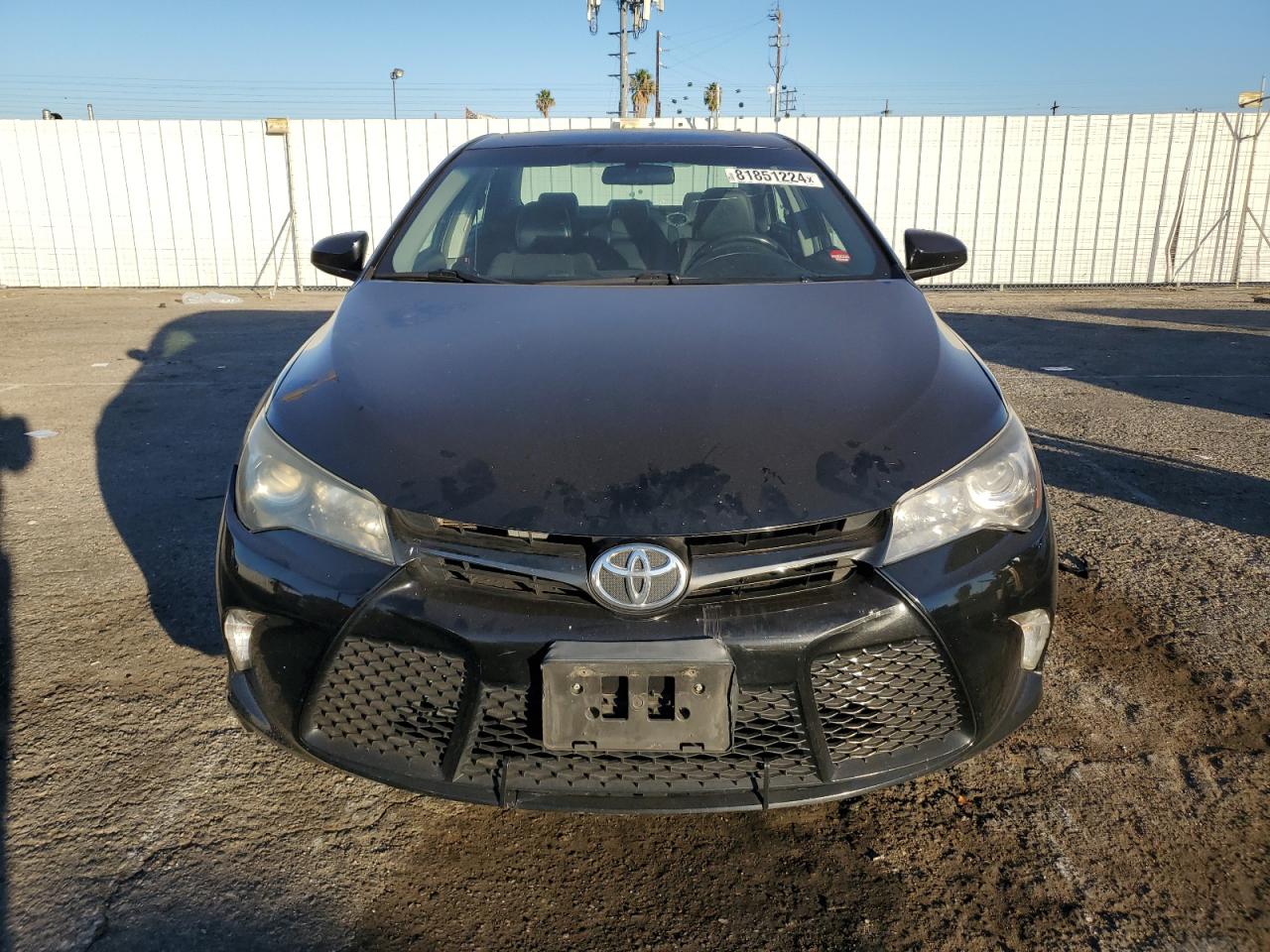 VIN 4T1BF1FK4HU763337 2017 TOYOTA CAMRY no.5