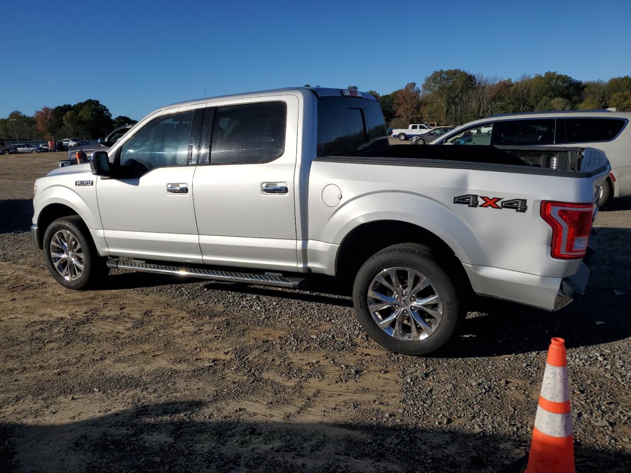 2016 Ford F-150 - Image 2