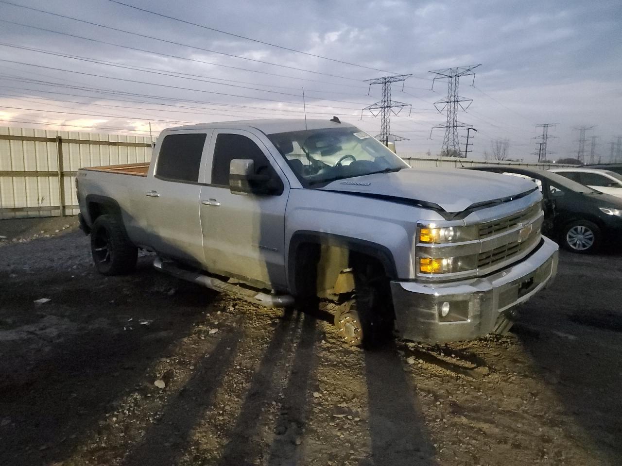 2015 Chevrolet Silverado - Image 4