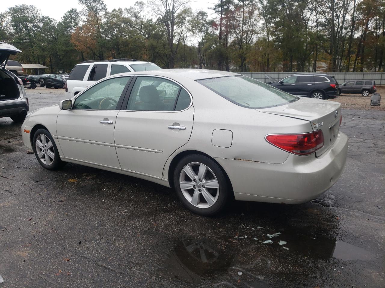 2006 Lexus ES - Image 2