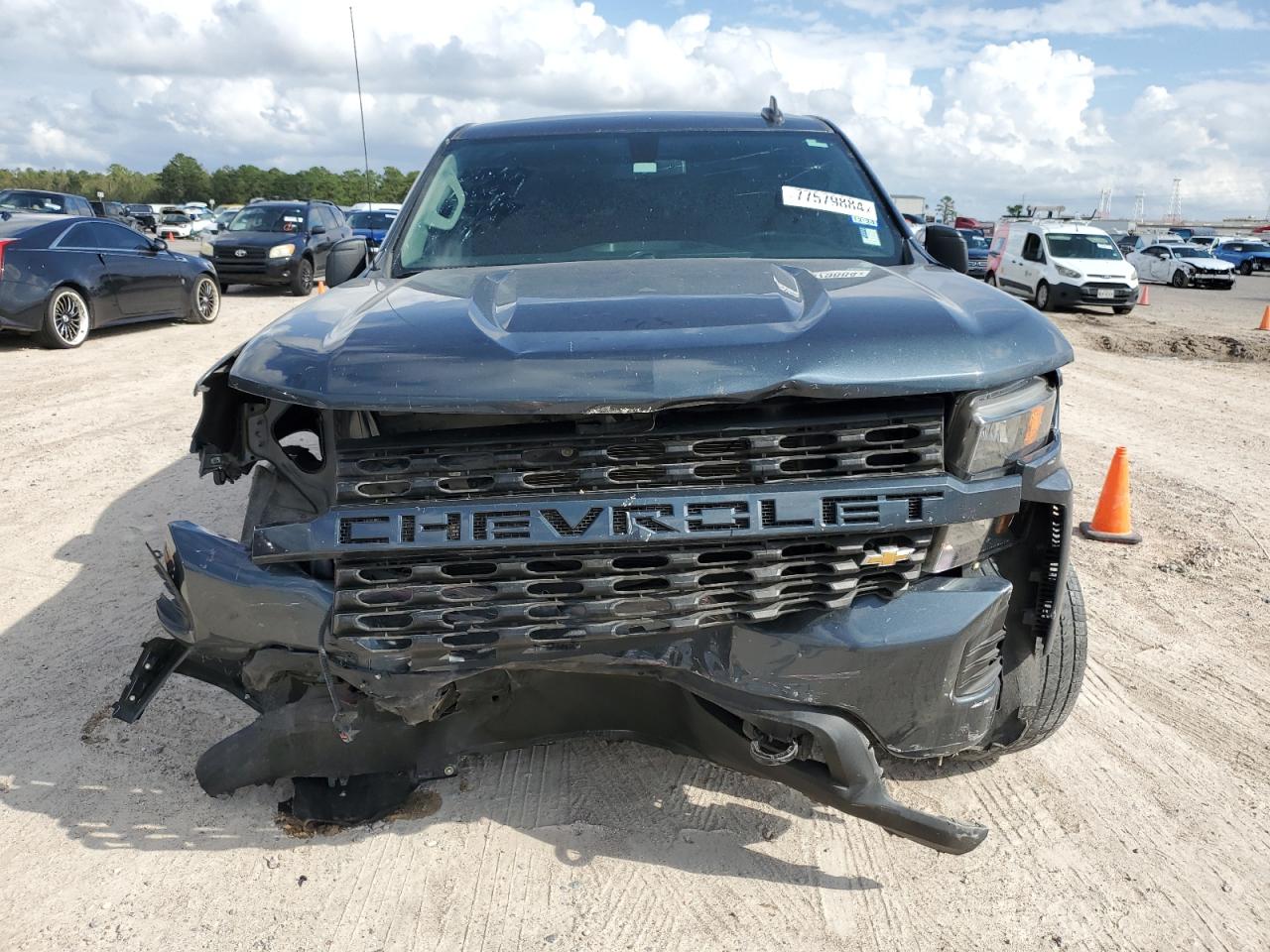 2021 Chevrolet Silverado - Image 5