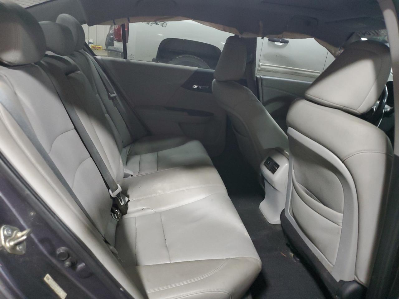 2014 Honda Accord - Image 10