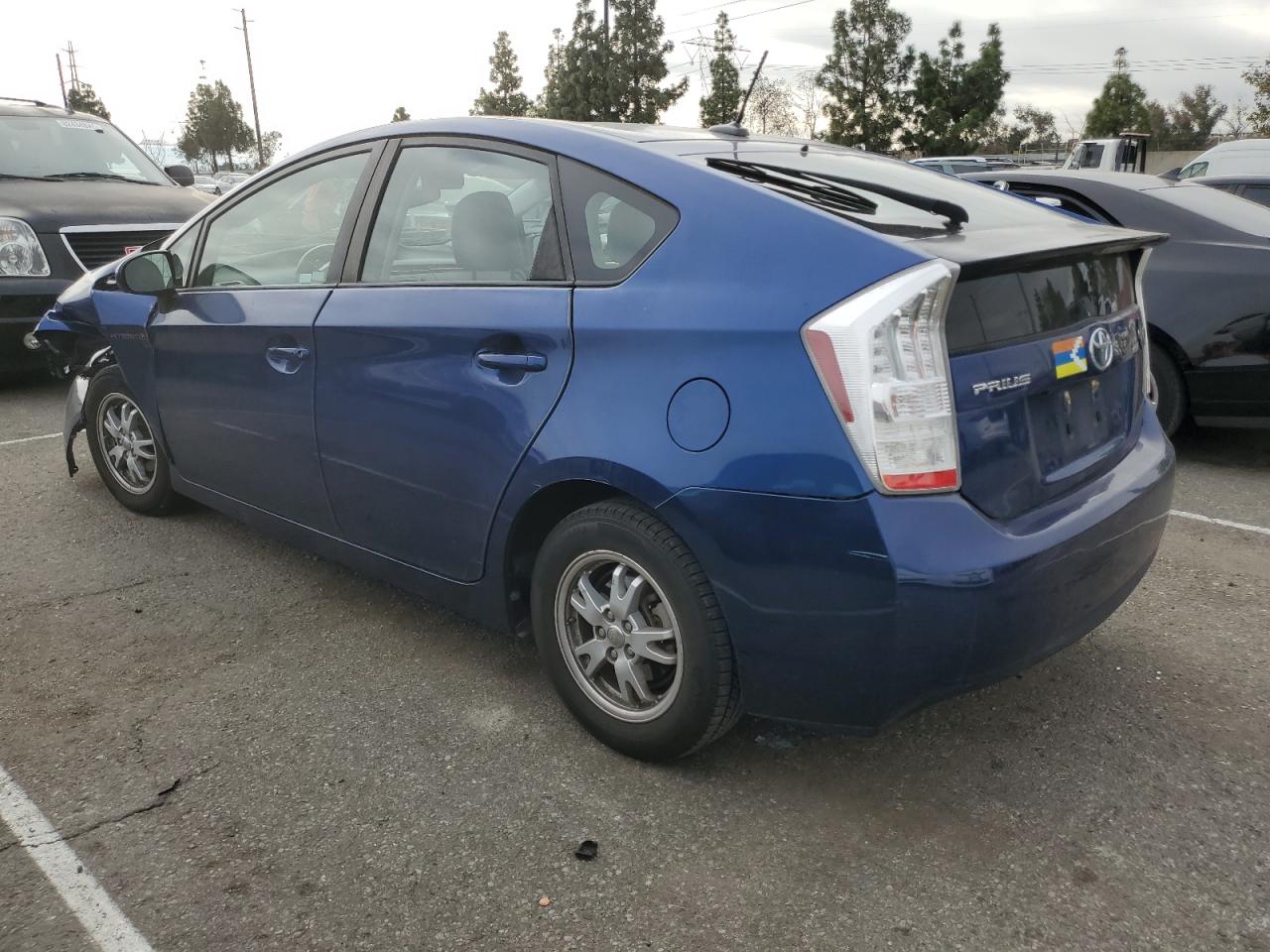 2010 Toyota Prius - Image 2