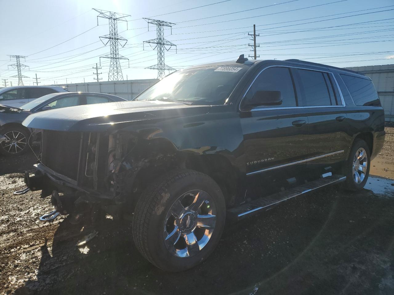 VIN 1GNSKHKC9HR311448 2017 CHEVROLET SUBURBAN no.1