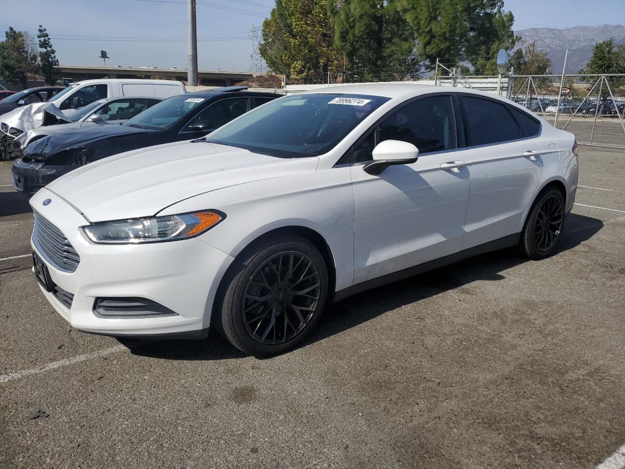 2016 Ford Fusion - Image 1