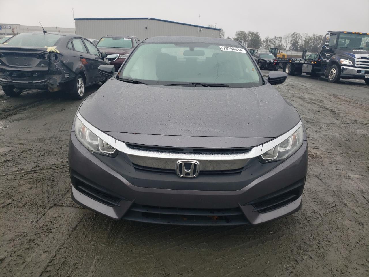 2018 Honda Civic - Image 5