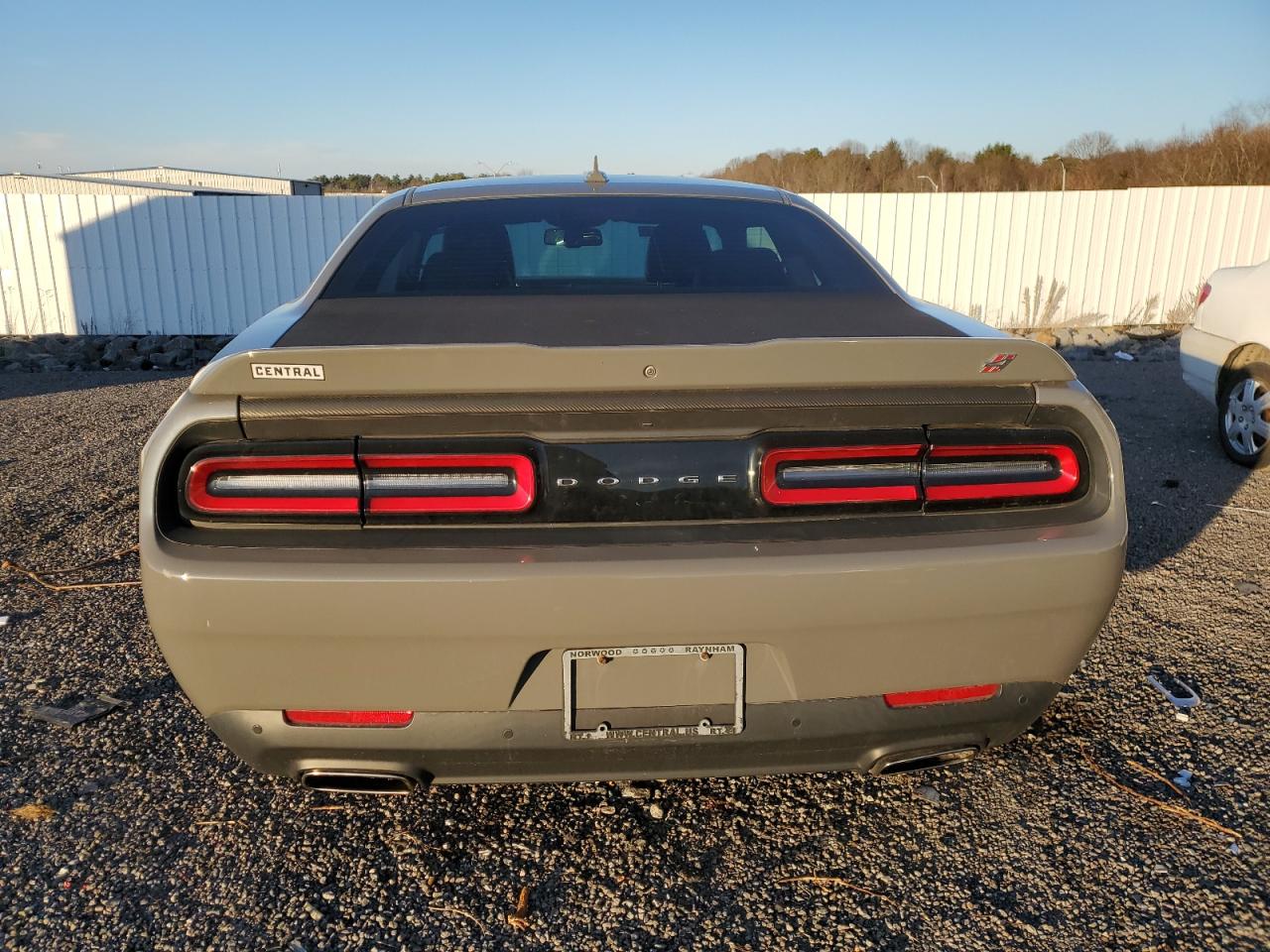 2018 Dodge Challenger - Image 6