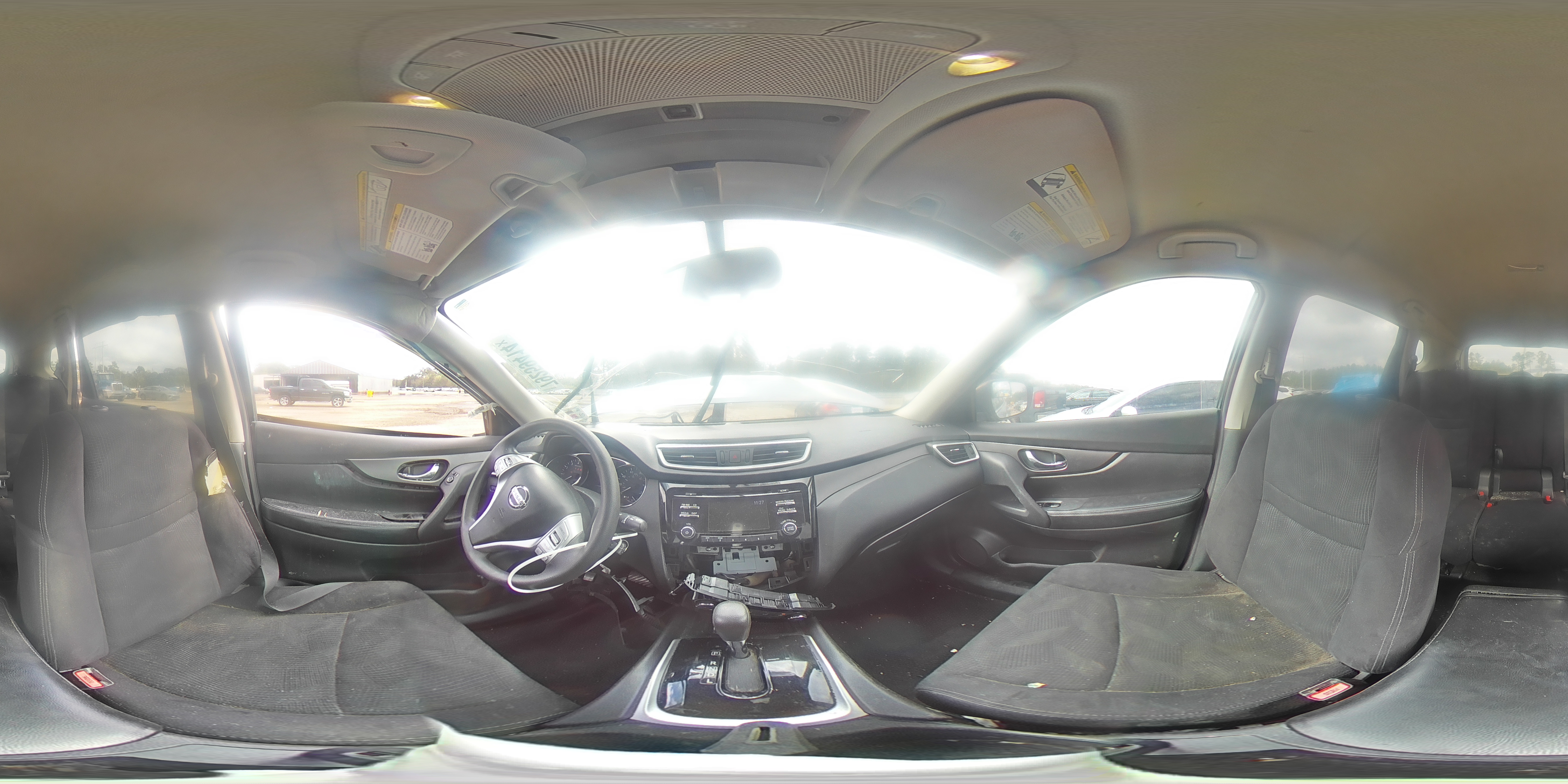 2014 Nissan Rogue - Image 13