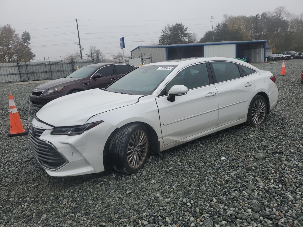 2019 TOYOTA AVALON