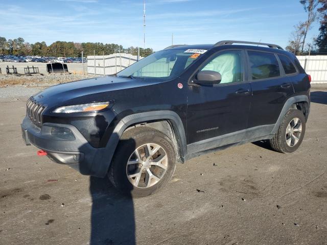 Dunn, NC에서 판매 중인 2014 Jeep Cherokee Trailhawk - Burn - Interior