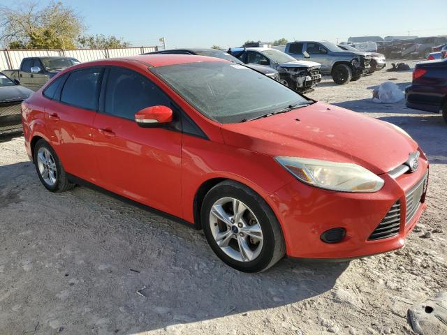  FORD FOCUS 2014 Czerwony