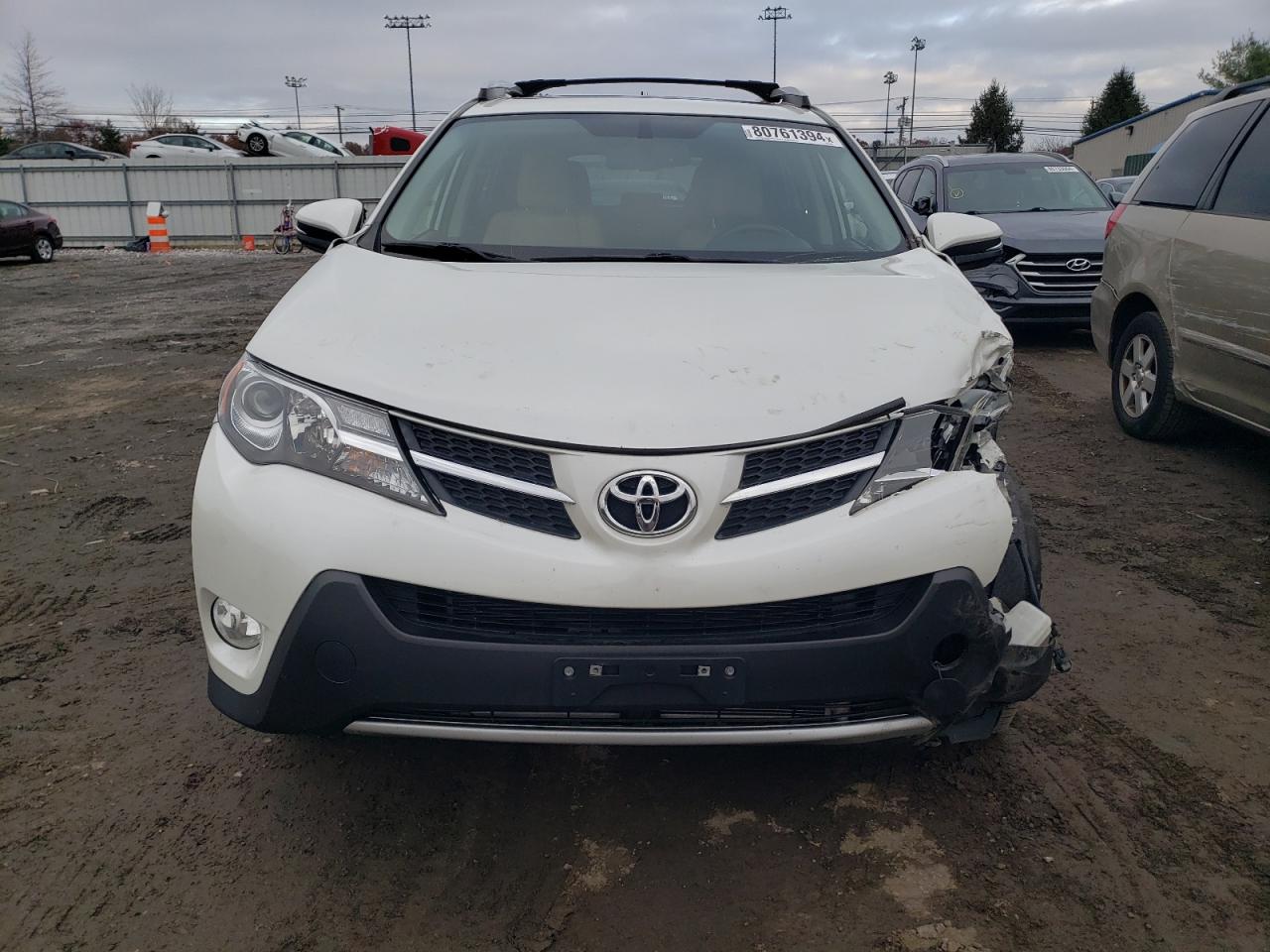 VIN JTMDFREV9FD155785 2015 TOYOTA RAV4 no.5