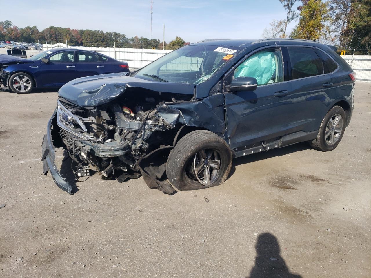 2019 Ford Edge - Image 1