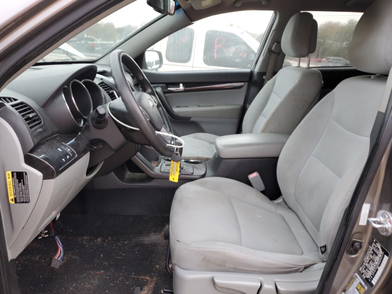 VIN 5XYKT3A69DG383554 2013 KIA SORENTO no.7