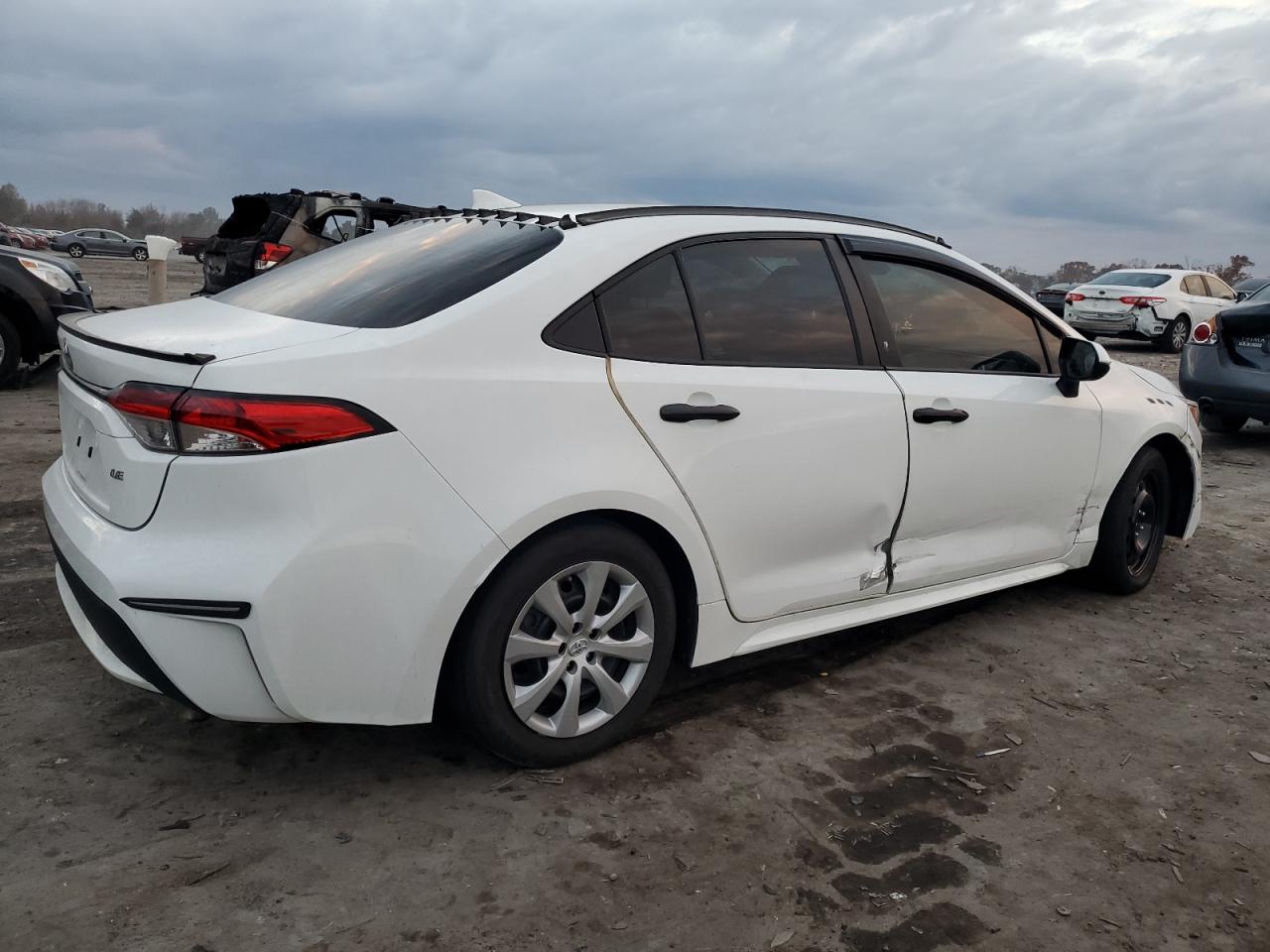 2021 Toyota Corolla - Image 3
