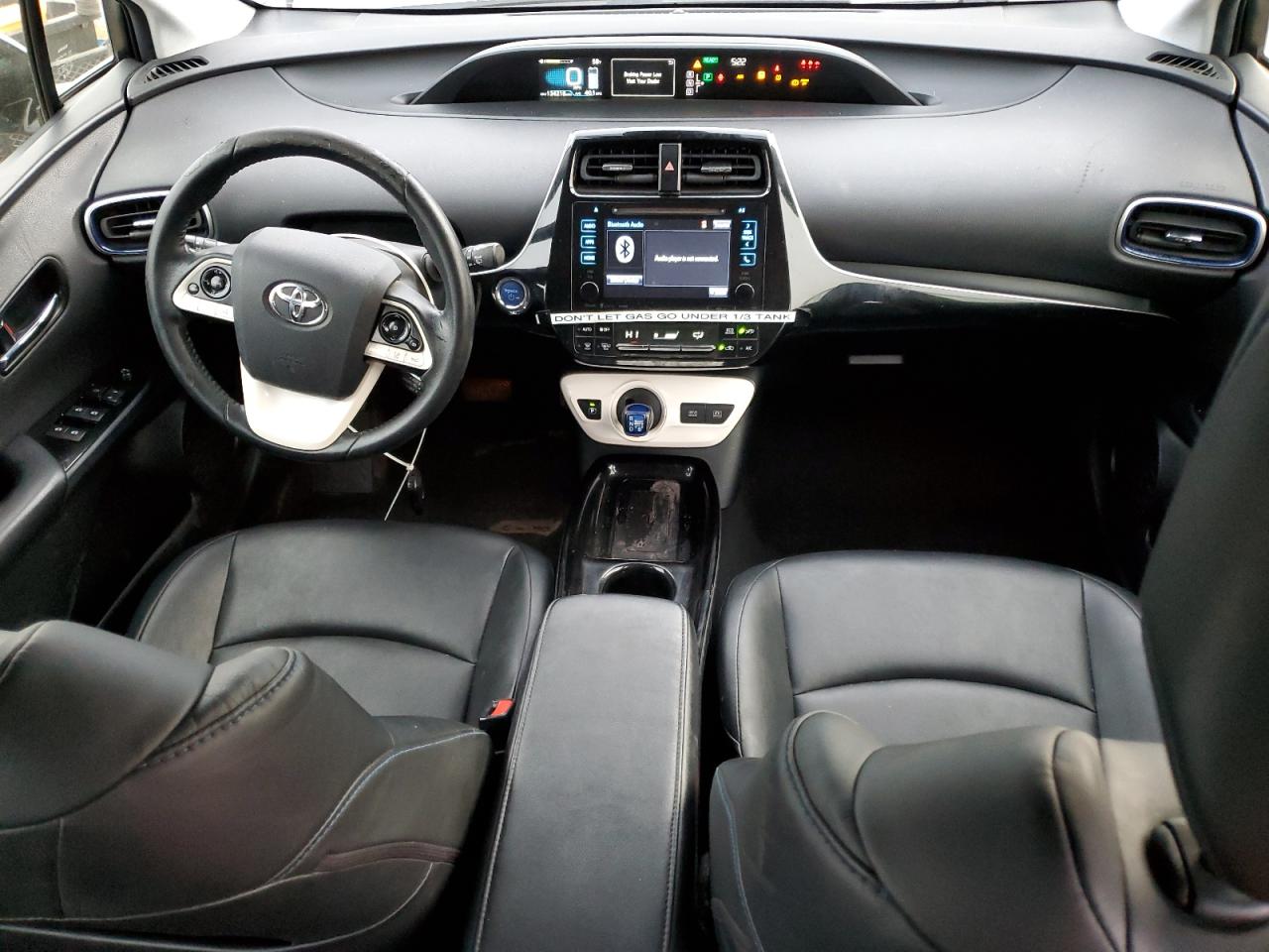 2017 Toyota Prius - Image 8