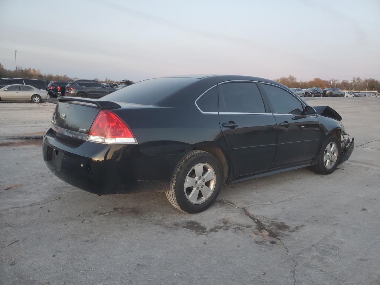 2011 Chevrolet Impala - Image 3