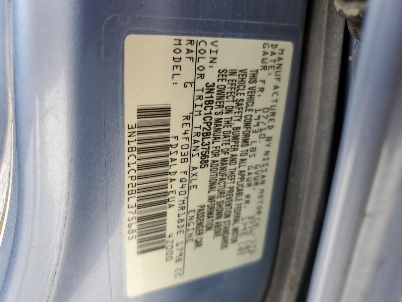 2011 Nissan Versa - Image 14