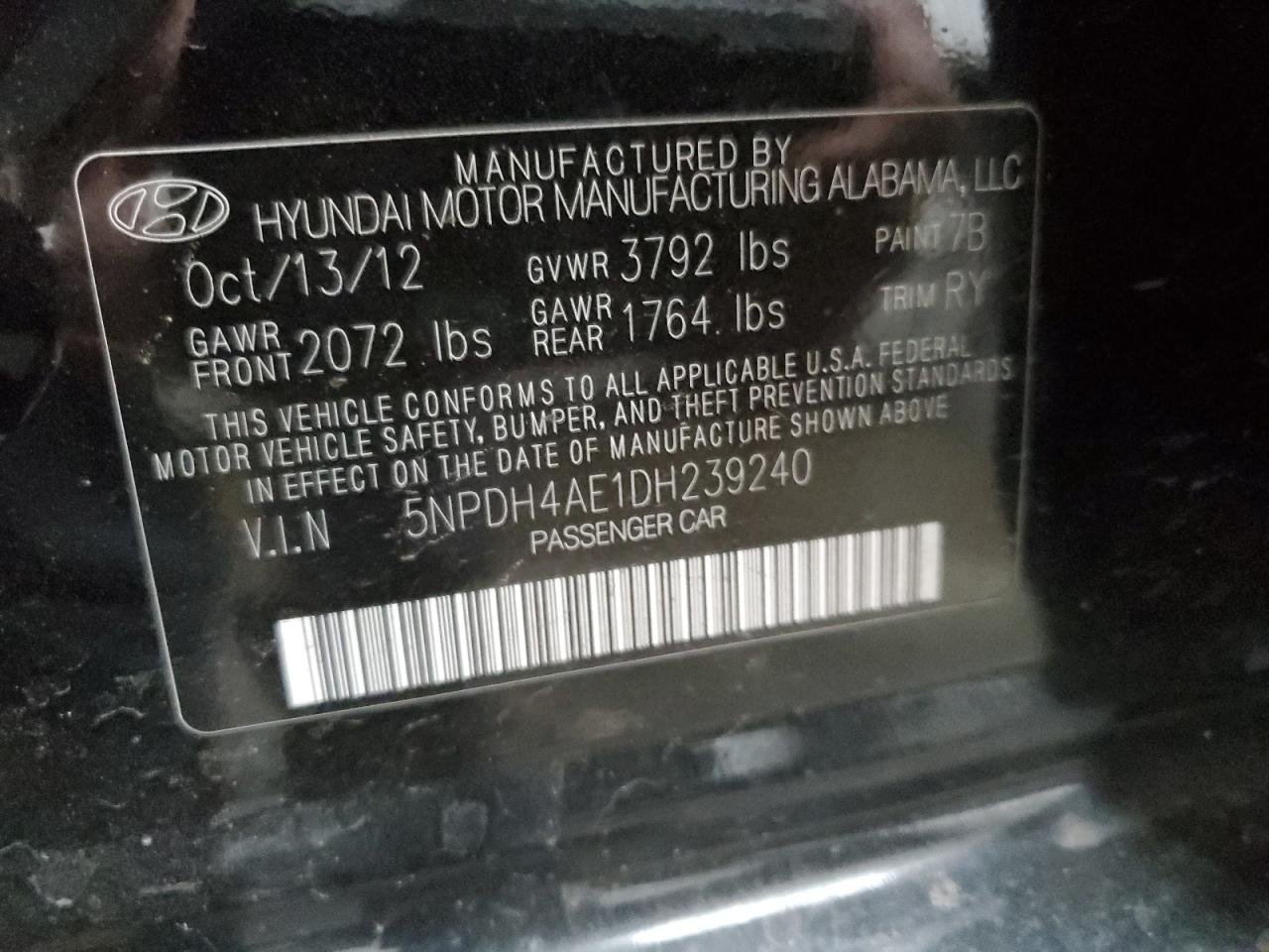 2013 Hyundai Elantra - Image 13