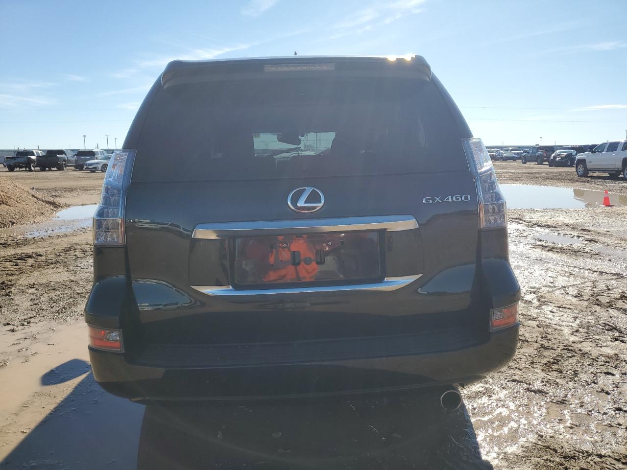 2022 Lexus GX - Image 6
