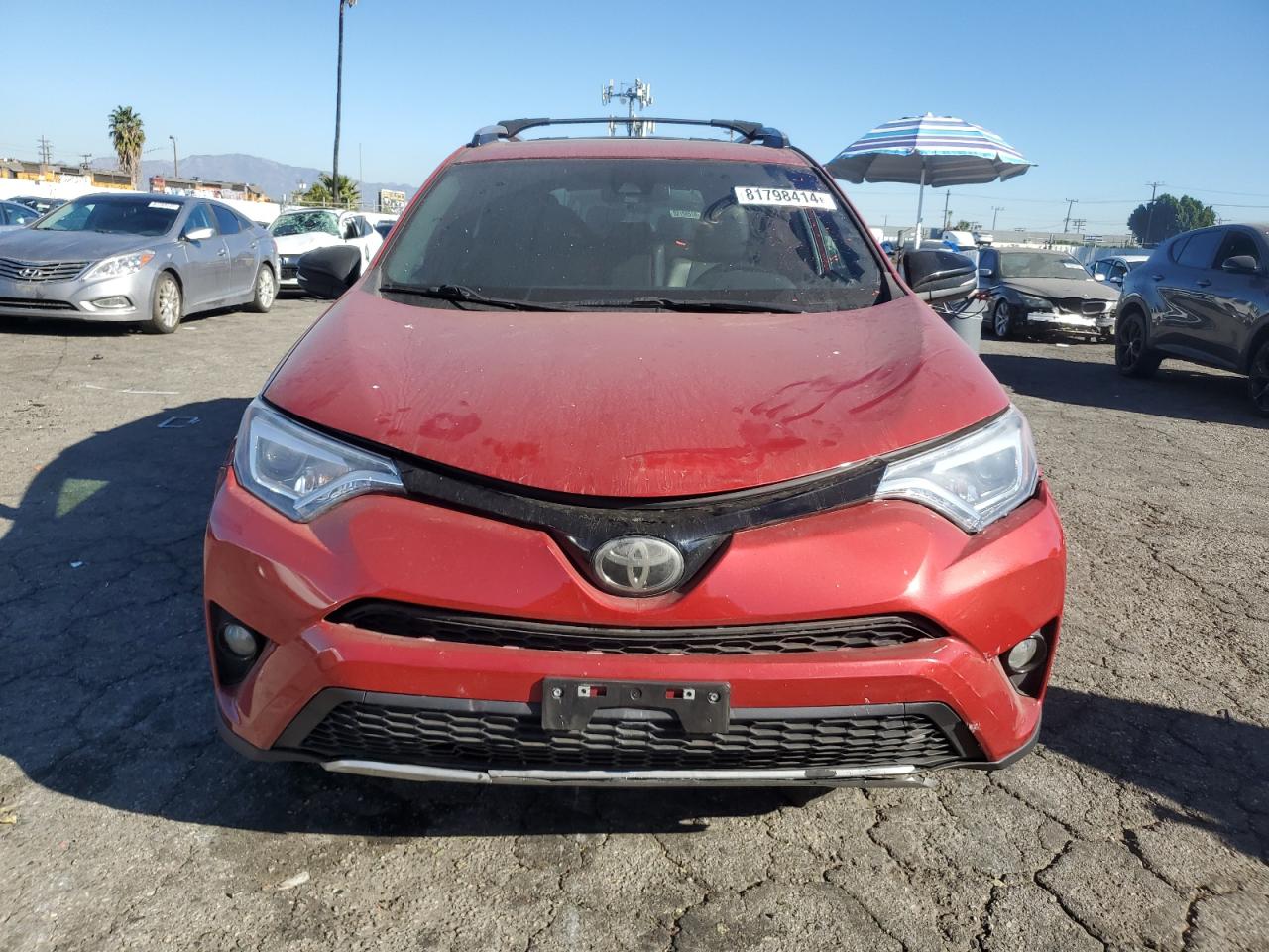 VIN JTMNFREV1HJ118626 2017 TOYOTA RAV4 no.5