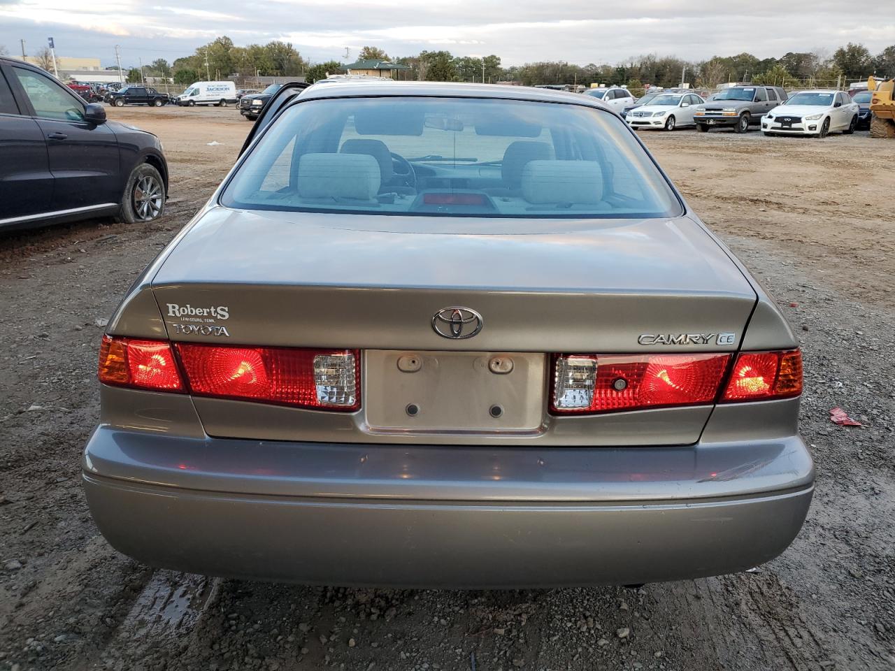 2000 Toyota Camry Ce VIN: 4T1BG22K2YU628642 Lot: 46345015