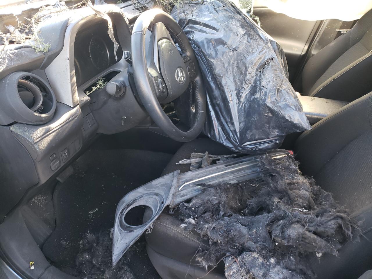 2016 Toyota RAV 4 - Image 7
