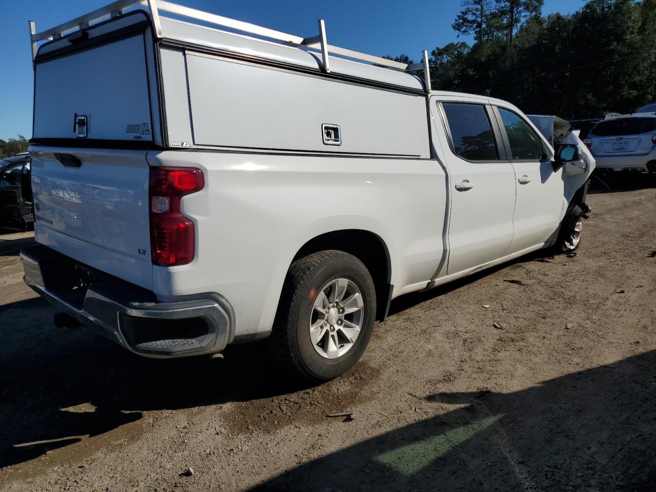 2021 Chevrolet Silverado - Image 3