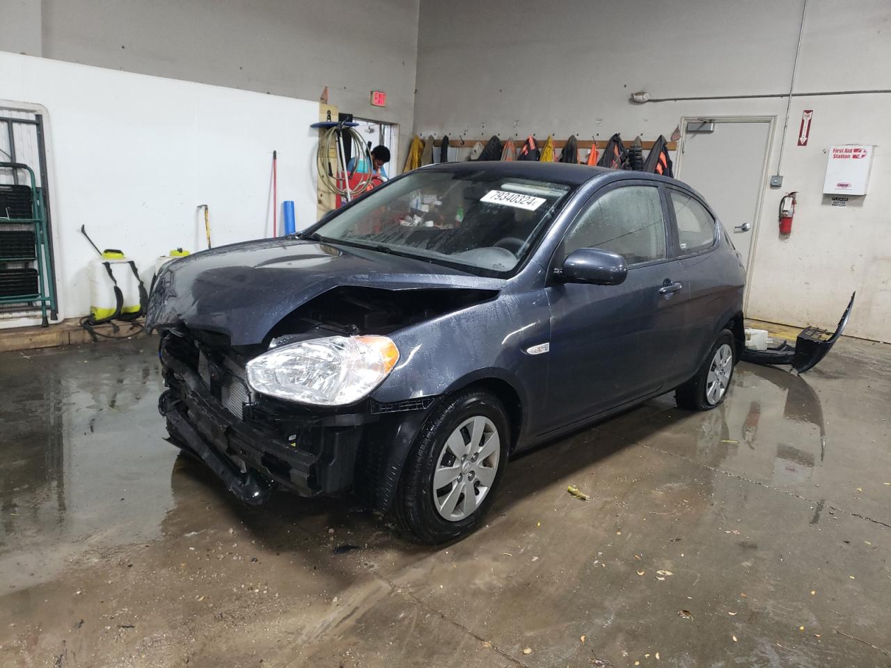 2010 Hyundai Accent - Image 1