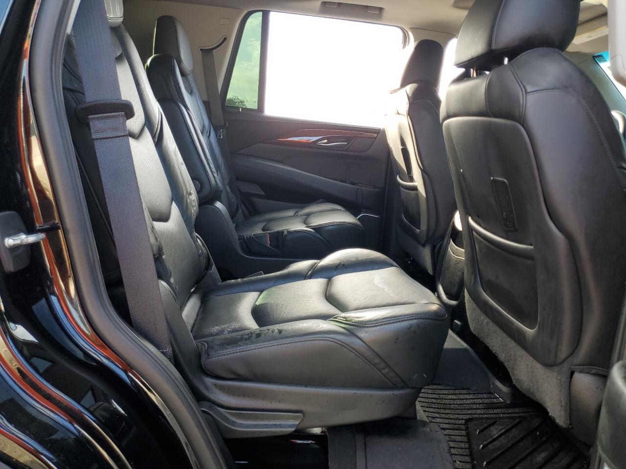 2019 Cadillac Escalade Luxury VIN: 1GYS3BKJ3KR135502 Lot: 79739014