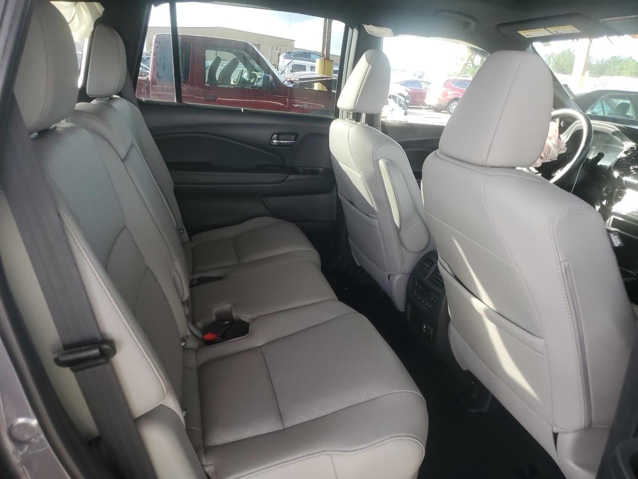 2021 Honda Passport - Image 11
