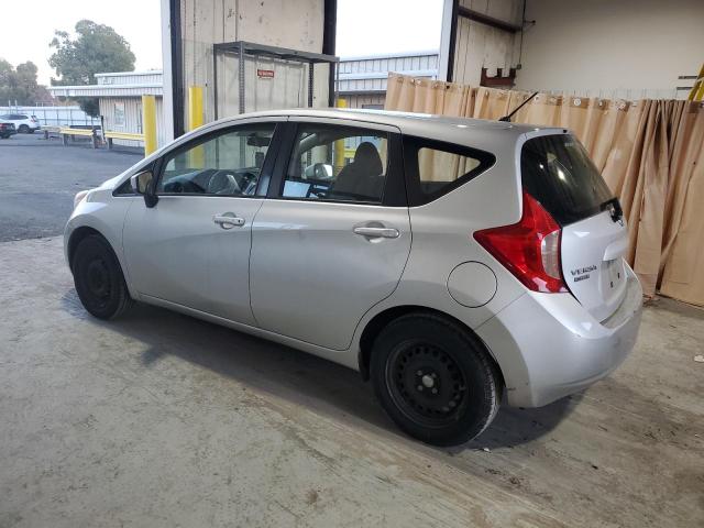  NISSAN VERSA 2015 Srebrny