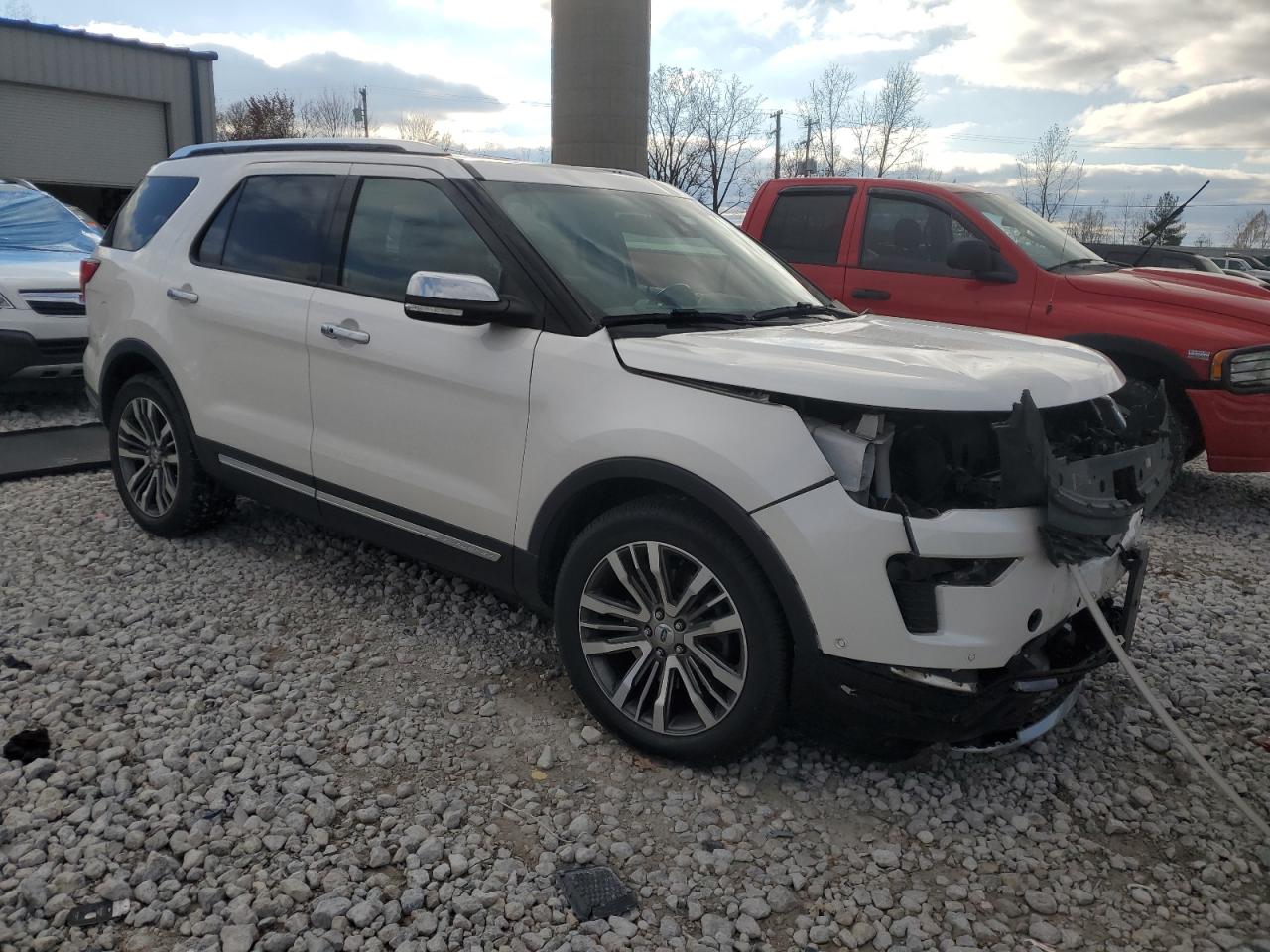 2018 Ford Explorer - Image 4