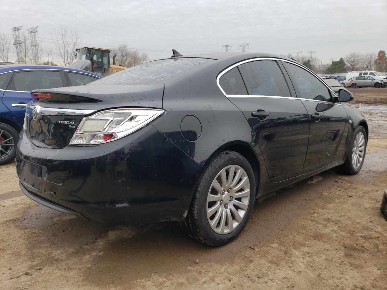 2011 Buick Regal - Image 3