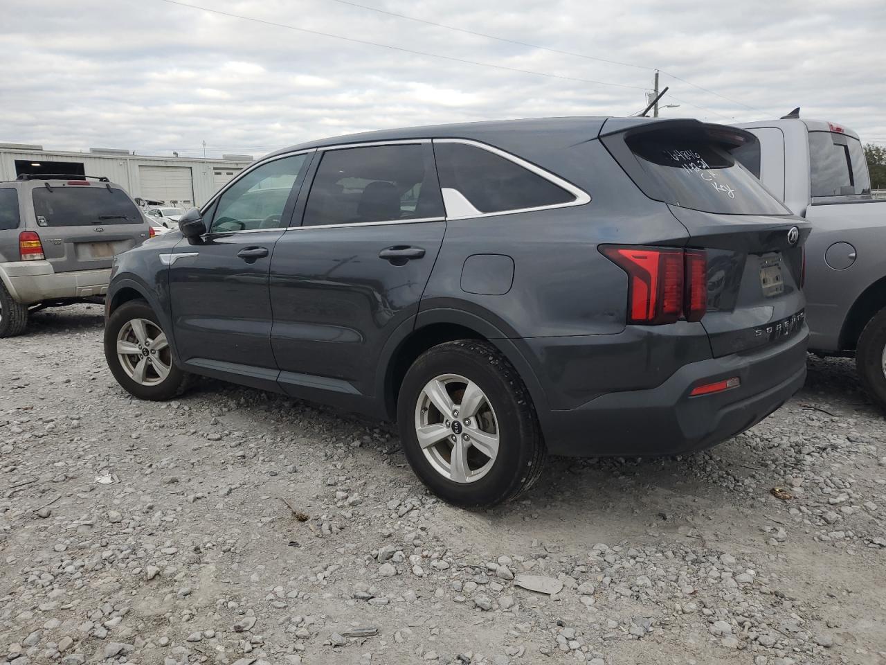 2021 Kia Sorento - Image 2