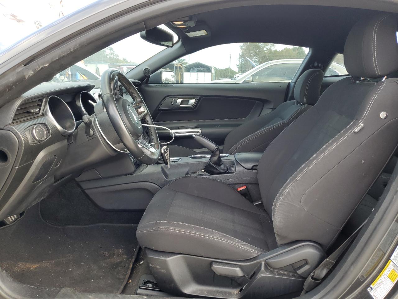2018 Ford Mustang - Image 7