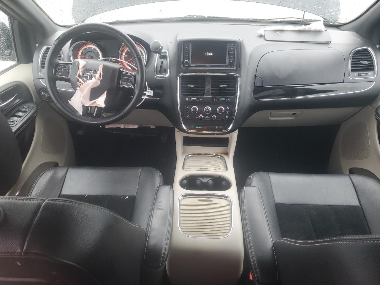 2018 Dodge Caravan - Image 8
