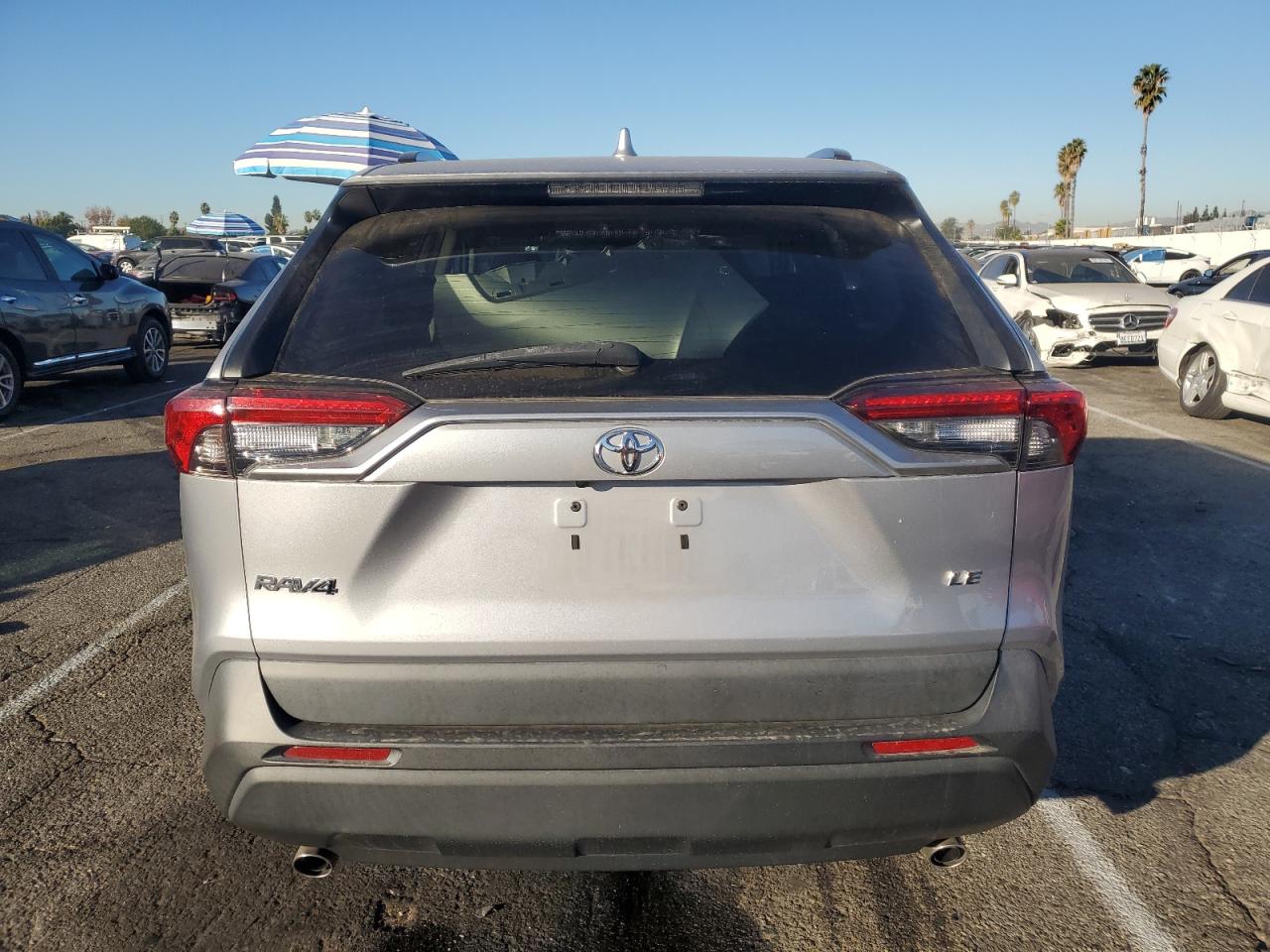 2021 Toyota Rav4 Le VIN: 2T3H1RFV2MC106105 Lot: 81839494