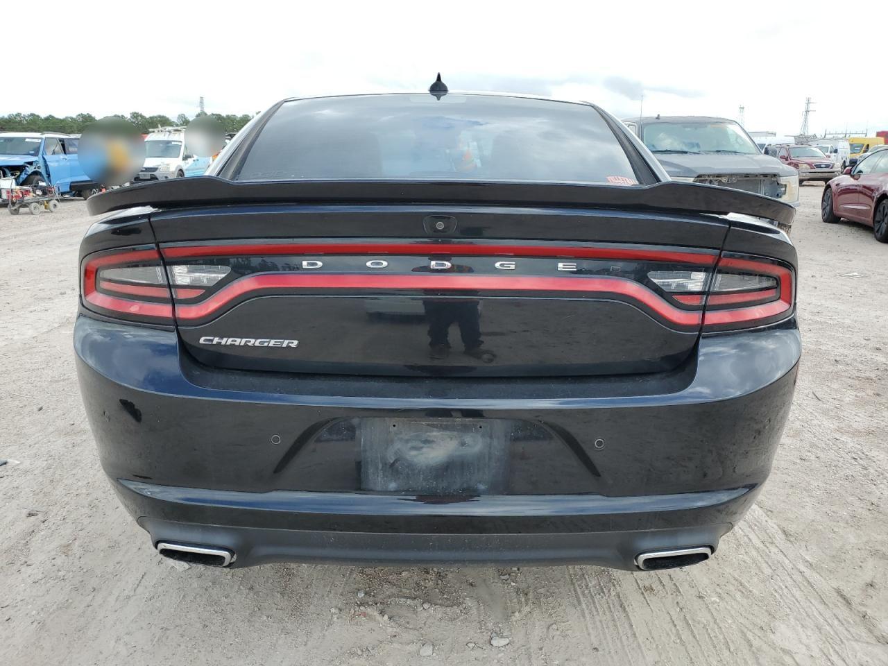 2017 Dodge Charger - Image 6