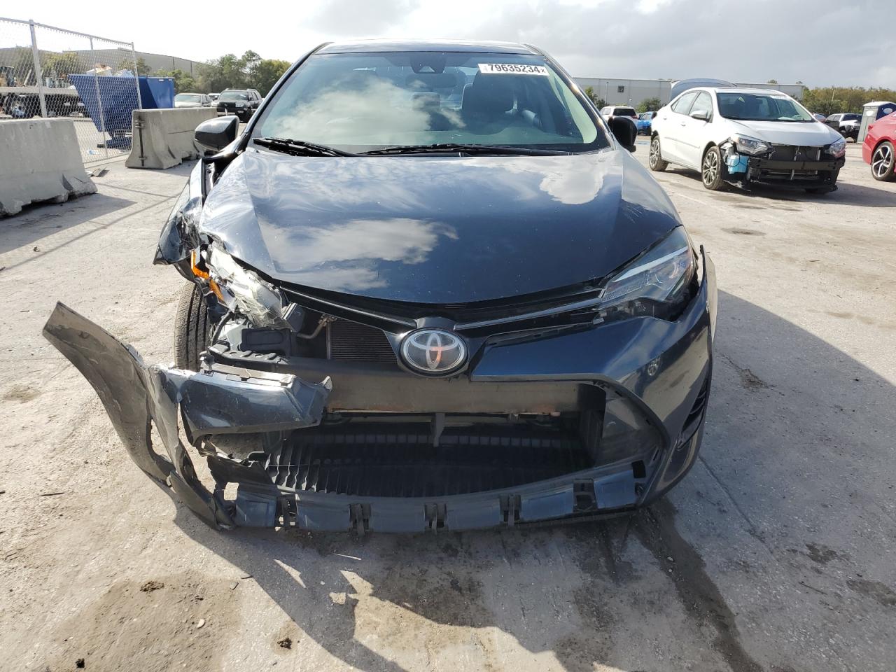 VIN 2T1BURHE0JC965840 2018 TOYOTA COROLLA no.5