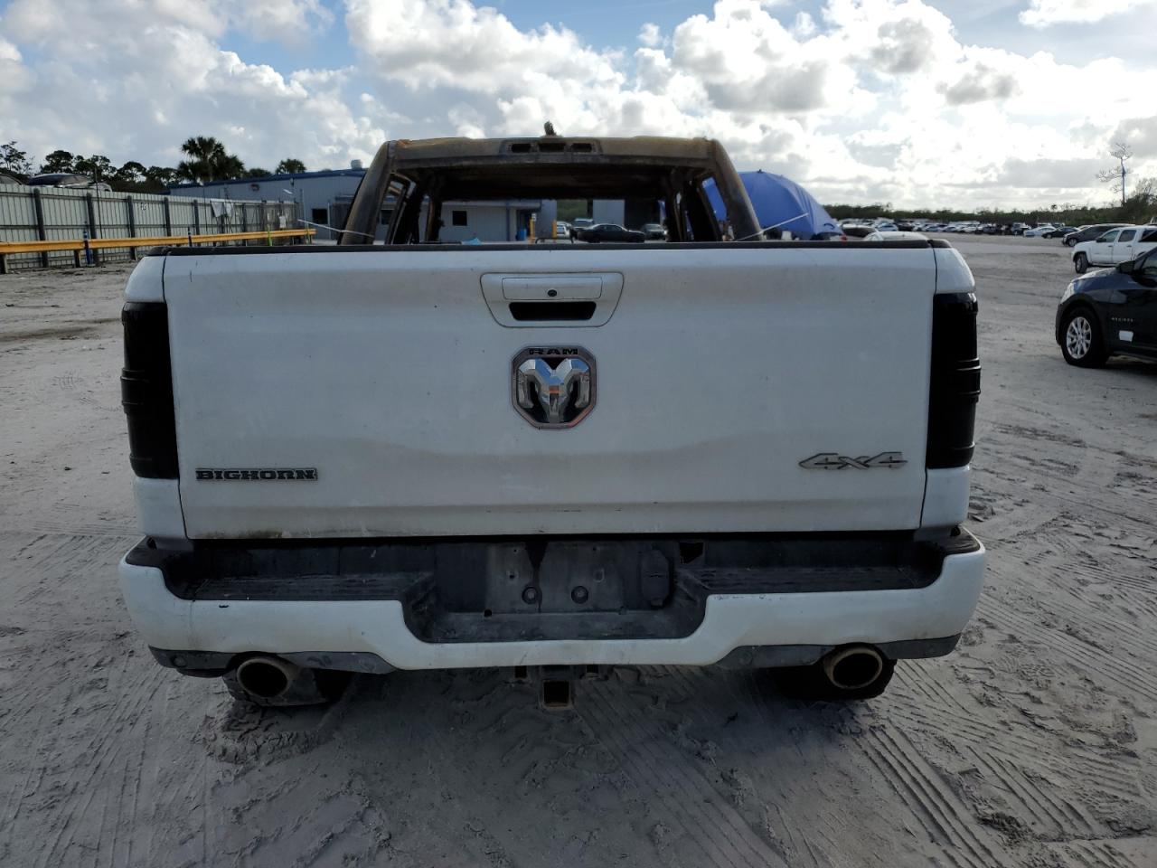 2021 RAM 1500 - Image 6