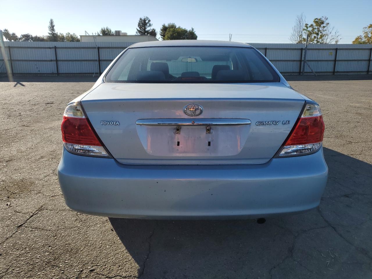 2005 Toyota Camry Le VIN: 4T1BE32K45U592119 Lot: 79286214