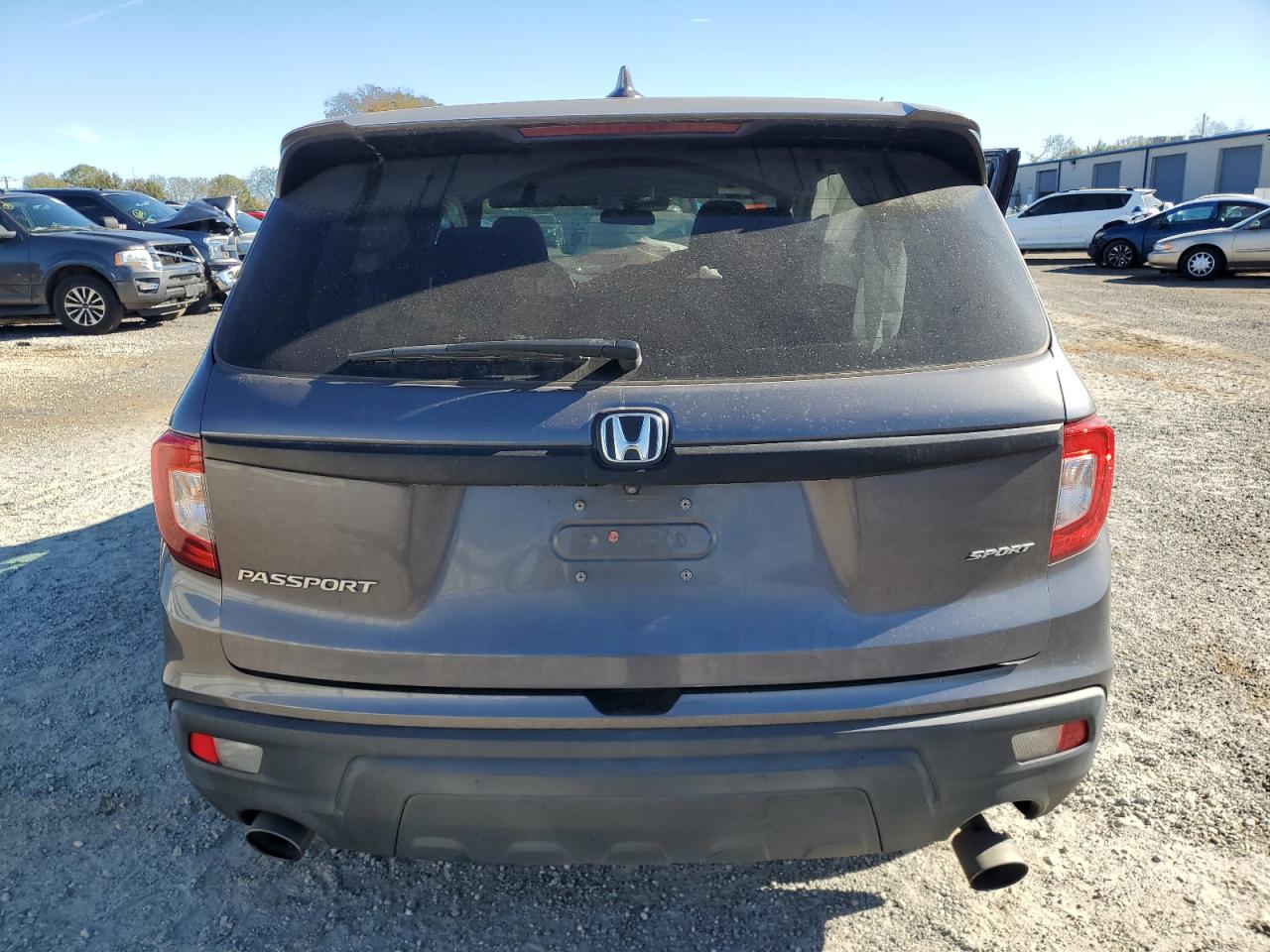 2019 Honda Passport Sport VIN: 5FNYF7H22KB000618 Lot: 80560084