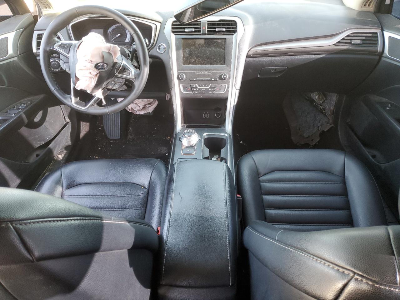 2020 Ford Fusion - Image 8