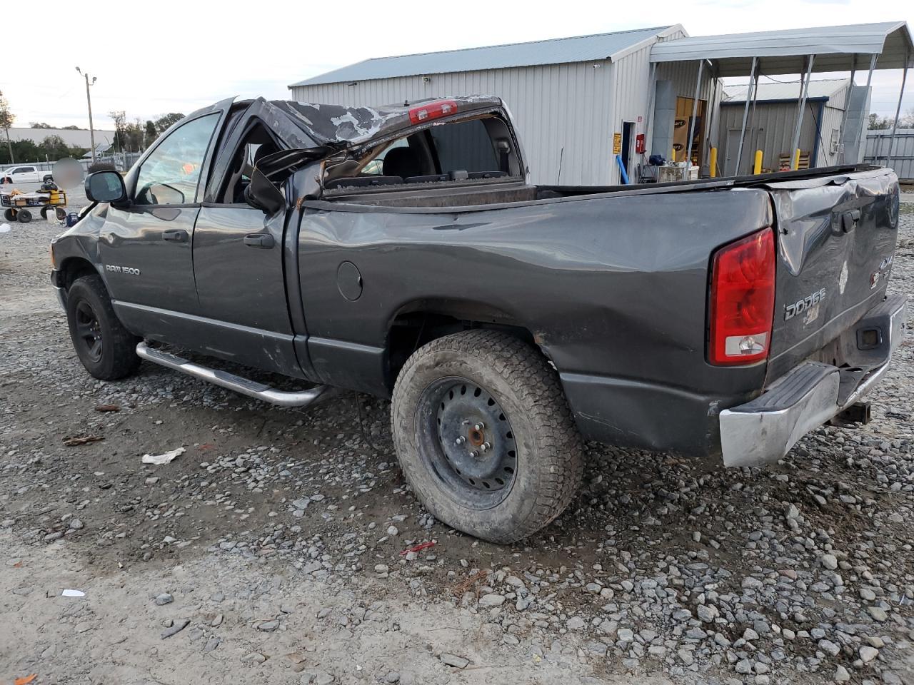 2003 Dodge RAM - Image 2